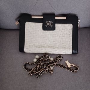 Fashion handbag Black Cream Braided Bag
